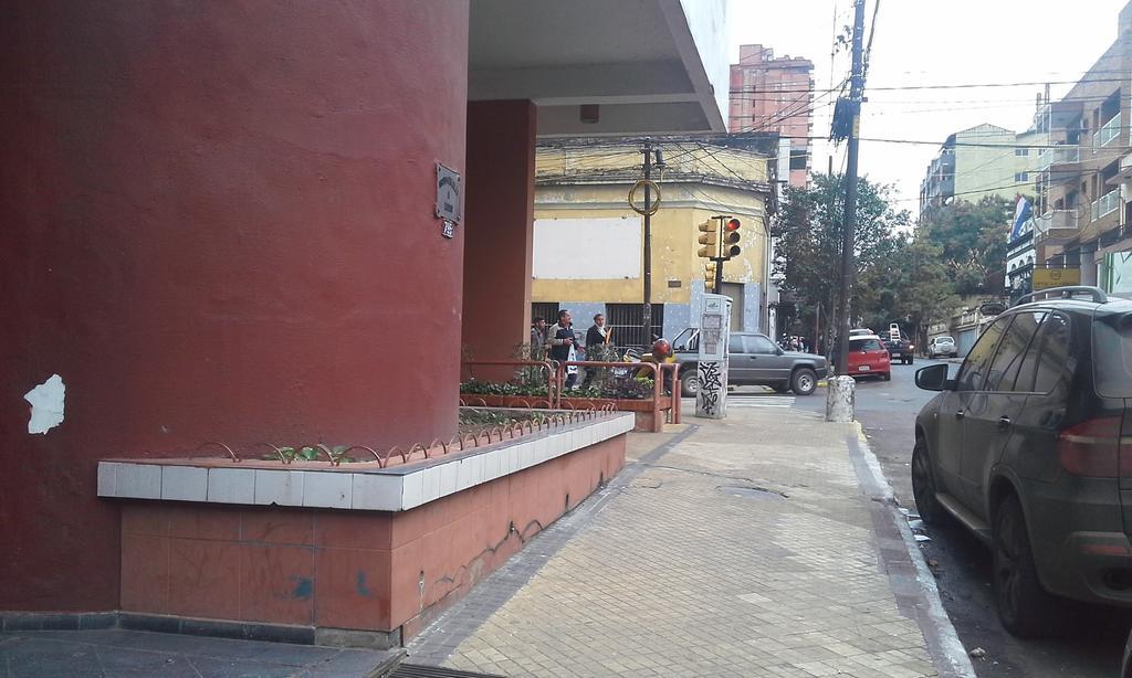 Estudio En El Centro De Asunción Exterior photo